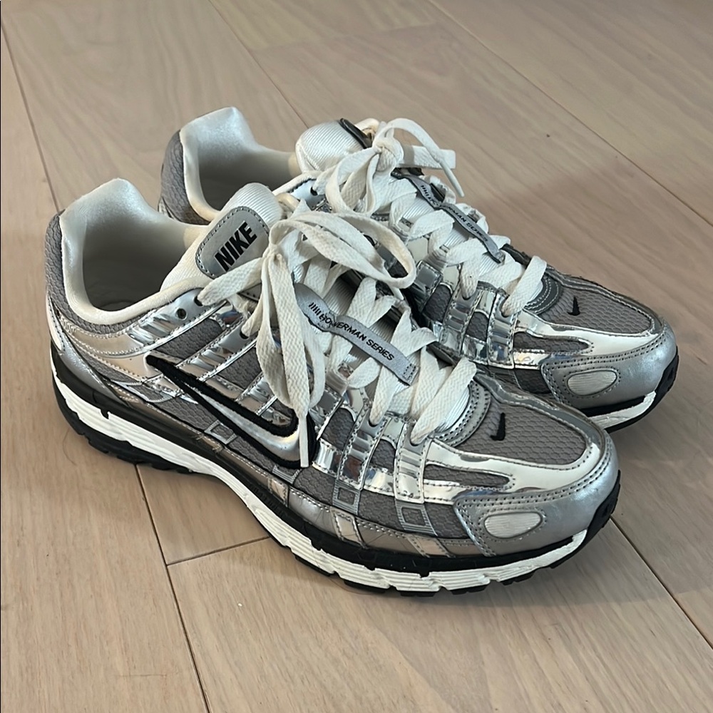 Nike P-6000 Metallic Silver Sneakers Size 7.5/9